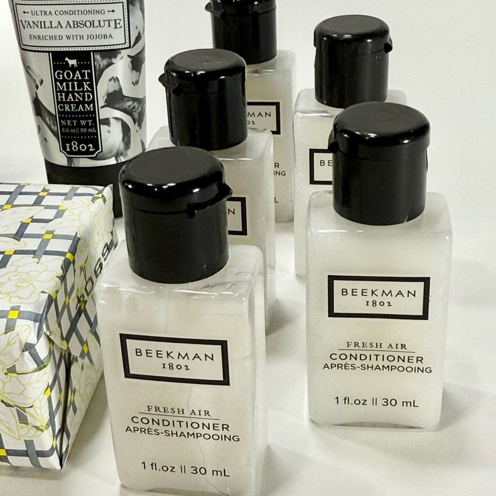 BEEKMAN 1802-Goat Milk & Honeyed Gf. Hand Cream-2oz, Bar Soap 9oz, Conditioner - Picture 5 of 5